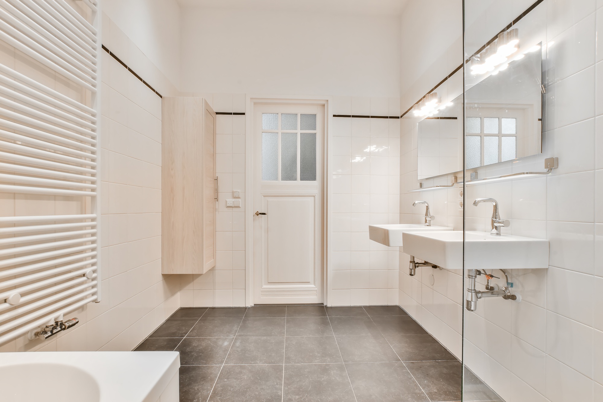 Elegant bathroom design